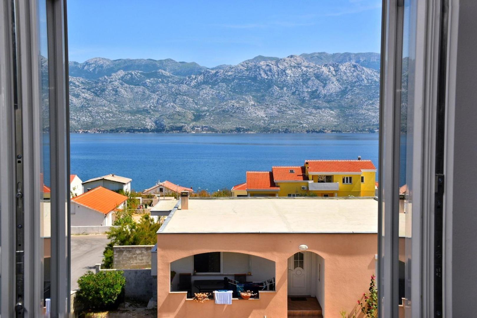 Apartments Mino Ražanac 외부 사진