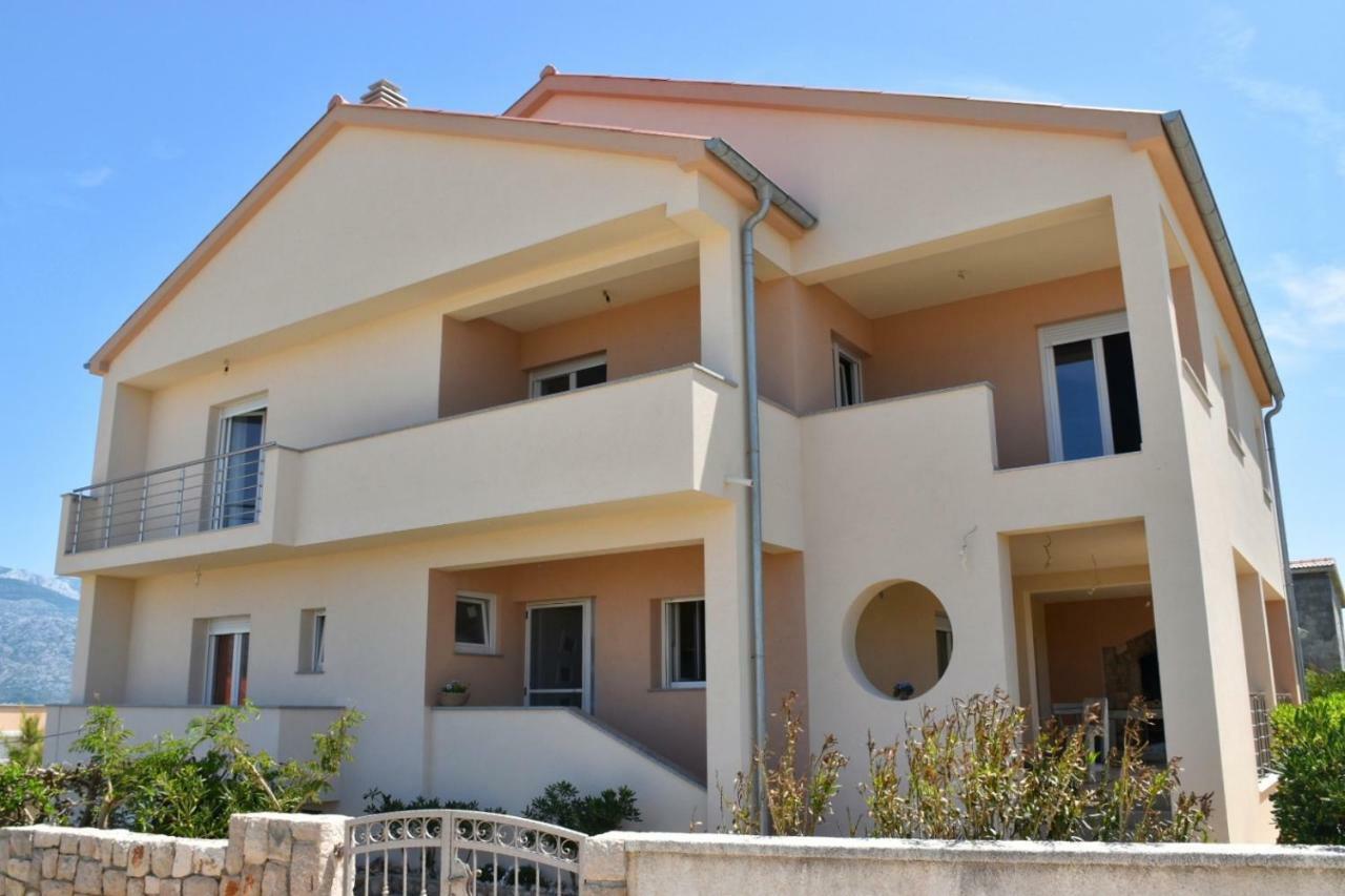 Apartments Mino Ražanac 외부 사진